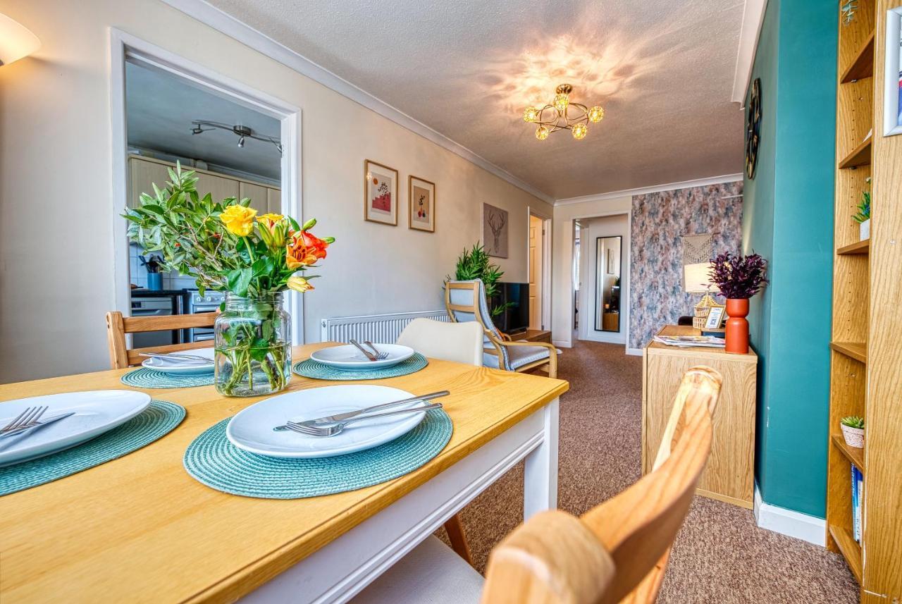 Cosy 3 Bed Apartment In Southam, Sleeps 6 Southam  Dış mekan fotoğraf